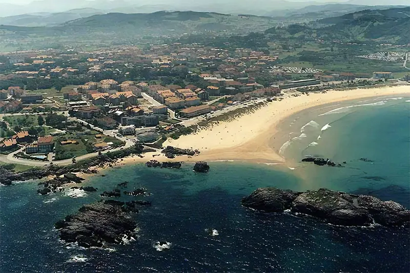 Qué pueblos hay cerca de Noja