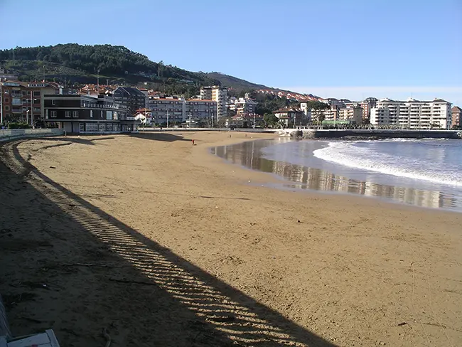 ¿Qué ver en Castro Urdiales en un día?