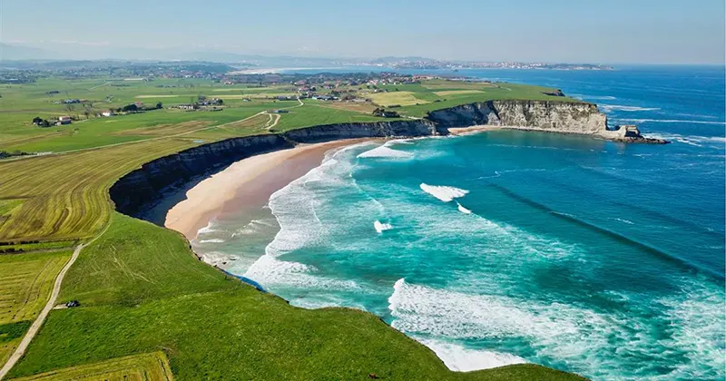 Colindres tiene playa