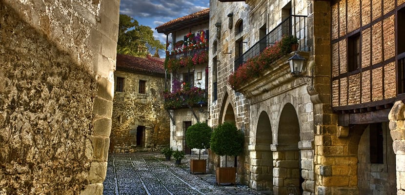 Qué hacer en Santillana del Mar de noche