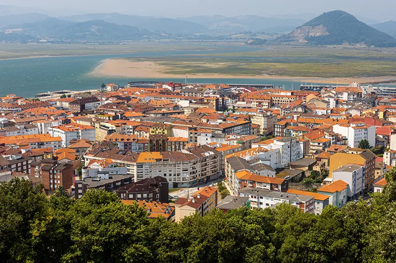 Qué pueblos hay cerca de Noja