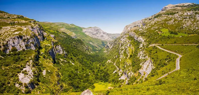 Qué ver cerca de Ramales de la Victoria